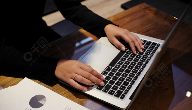 小红书最容易的变现方式是什么？小红书博主必看