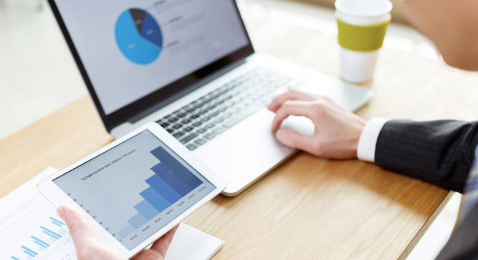 各个赛道都超级卷，还适合做小红书博主吗